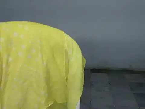 cute sweeetu online show from 02.18.25