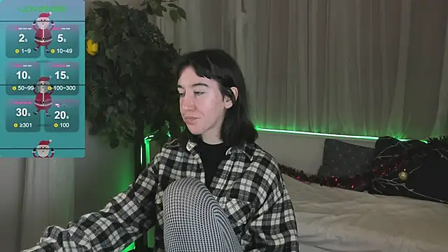 Belle Via online show from 12.24.24