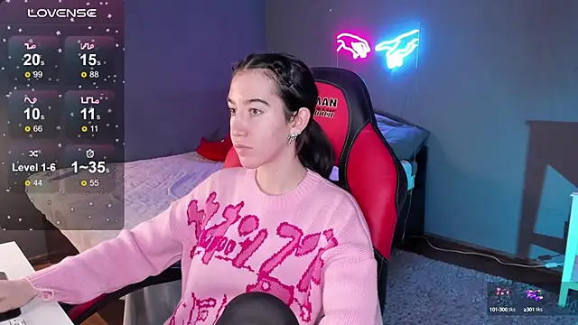 Belle Via online show from 02.25.25