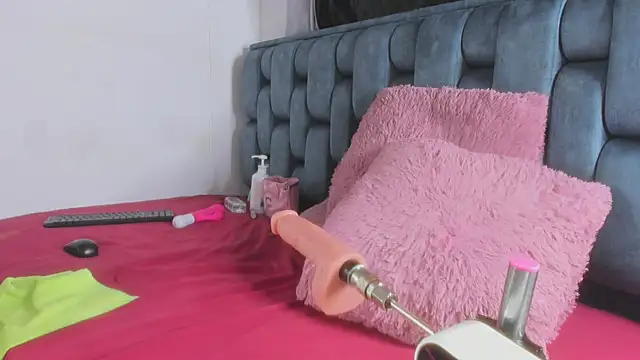 Roxy-Smith online show from 02.01.26