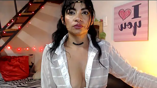 Snapshot of luna_sky83 chatting on 01.28.25 luna sky83 online show from 01.28.25