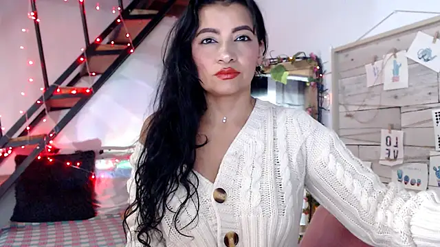 Snapshot of luna_sky83 chatting on 11.29.25 luna sky83 online show from 11.29.25