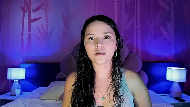 Snapshot of LottiCarter chatting on 01.22.25 LottiCarter online show from 01.22.25
