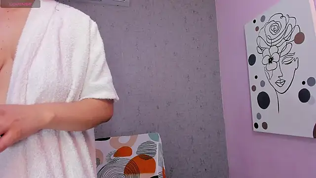 Tiffany mendez online show from 10.09.25