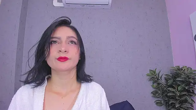 Tiffany mendez online show from 03.30.26