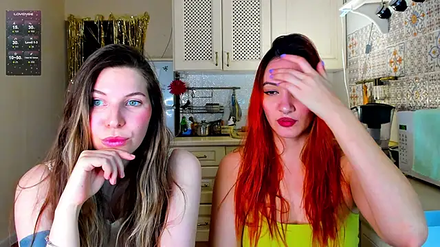 Annie aww online show from 12.22.24