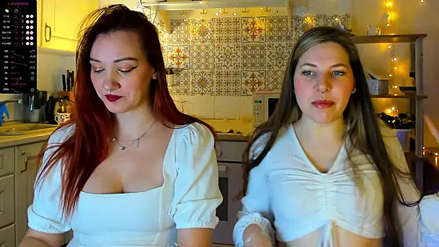 Annie aww online show from 02.03.25