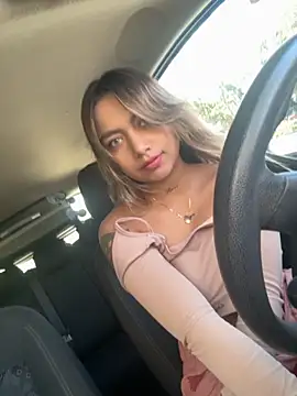 amanda-medrano1 online show from 09.23.25