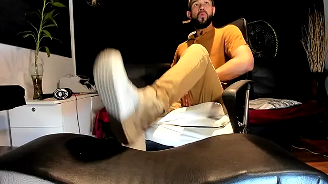 alessandro wye online show from 11.02.25