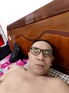 Snapshot of yjw6688 chatting on 06.17.26 yjw6688 online show from 06.17.26