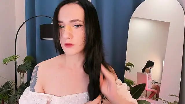 Dearly kitty online show from 11.19.25