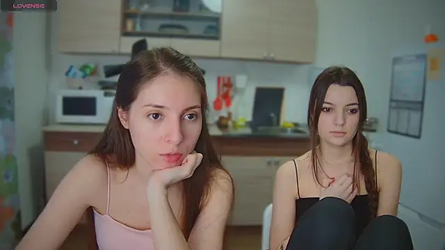 fcjuicy pussy online show from 03.04.25