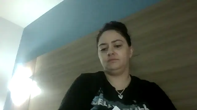 Snapshot of lilbishmiss chatting on 05.05.26 lilbishmiss online show from 05.05.26