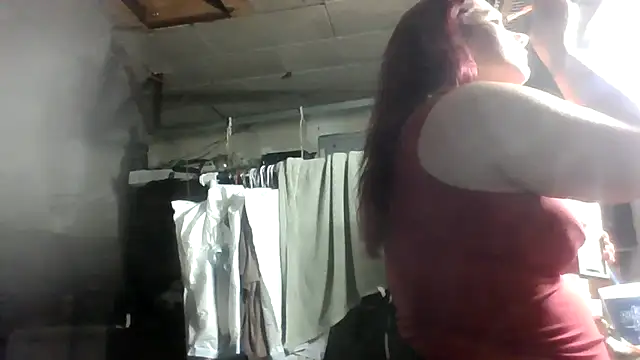 Snapshot of lilbishmiss chatting on 06.01.26 lilbishmiss online show from 06.01.26