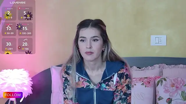 Sarah-Hart online show from 02.10.25