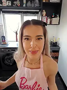 Sarah-Hart online show from 02.13.25