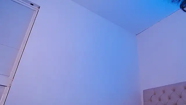 isabella jazz online show from 12.25.24