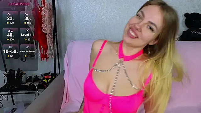 EmilyRobbie online show from 02.07.25