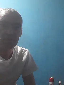 Snapshot of hugosafado333 chatting on 10.23.25 hugosafado333 online show from 10.23.25