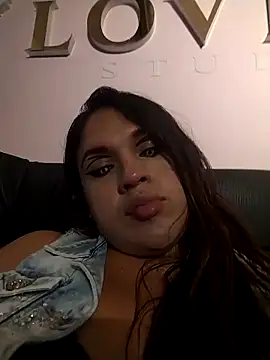 kimCosseyy online show from 04.02.26