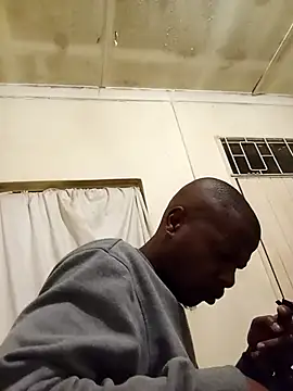 Snapshot of izinjamfee2 chatting on 11.07.25 izinjamfee2 online show from 11.07.25