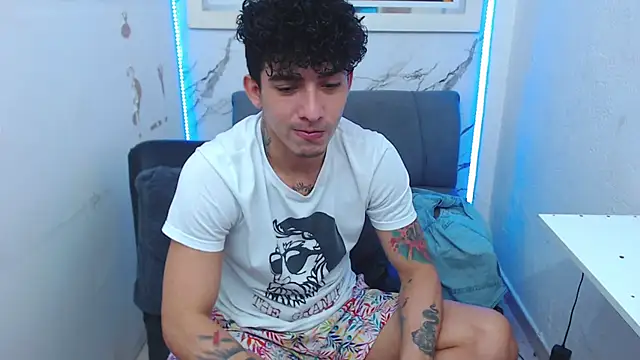 targuerian22 online show from 12.15.25