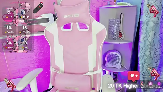 hanna  azumi online show from 12.18.25