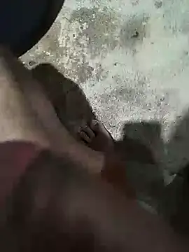 Snapshot of Jhjhipo chatting on 11.18.25 Jhjhipo online show from 11.18.25