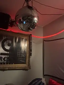 pillepallex84x online show from 12.18.25