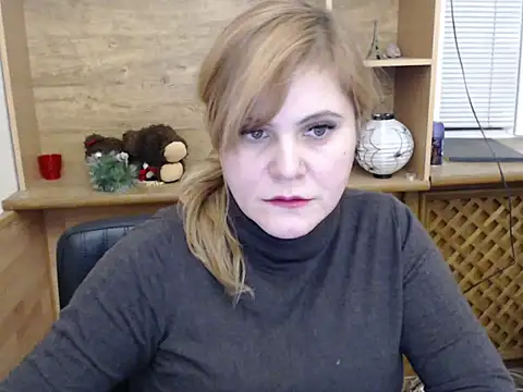 Snapshot of DaniellaKiss chatting on 02.06.26 DaniellaKiss online show from 02.06.26