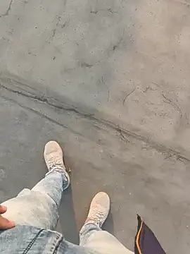 Gururonny07 online show from 12.12.24