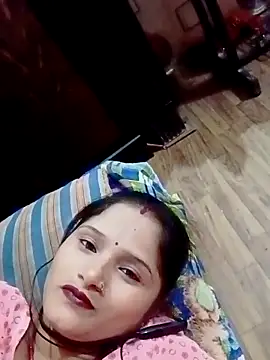 Snapshot of annaya_sweet chatting on 10.19.25 annaya sweet online show from 10.19.25