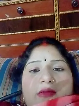 Snapshot of annaya_sweet chatting on 04.28.26 annaya sweet online show from 04.28.26