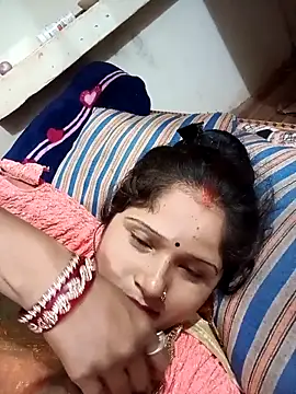 Snapshot of annaya_sweet chatting on 05.30.26 annaya sweet online show from 05.30.26