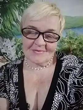 Snapshot of VioletSweet566 chatting on 12.06.24 VioletSweet566 online show from 12.06.24