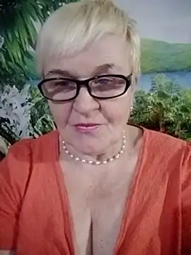 Snapshot of VioletSweet566 chatting on 12.07.24 VioletSweet566 online show from 12.07.24