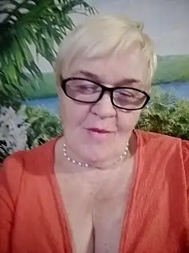 Snapshot of VioletSweet566 chatting on 12.07.24 VioletSweet566 online show from 12.07.24