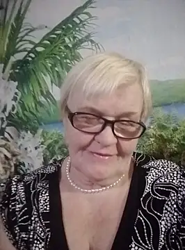 Snapshot of VioletSweet566 chatting on 01.18.25 VioletSweet566 online show from 01.18.25