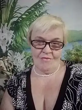 Snapshot of VioletSweet566 chatting on 01.20.25 VioletSweet566 online show from 01.20.25