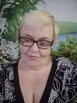 Snapshot of VioletSweet566 chatting on 01.21.25 VioletSweet566 online show from 01.21.25