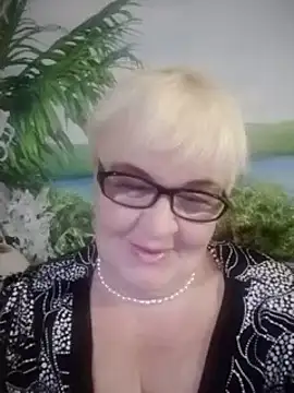 Snapshot of VioletSweet566 chatting on 01.30.25 VioletSweet566 online show from 01.30.25