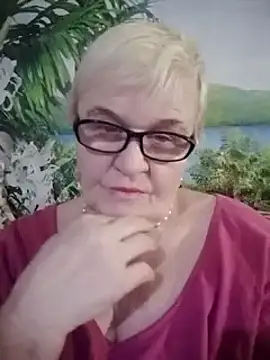 Snapshot of VioletSweet566 chatting on 03.03.25 VioletSweet566 online show from 03.03.25