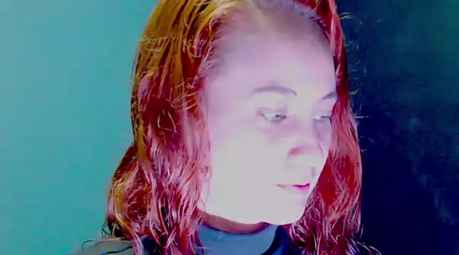 Snapshot of zoe_jones3 chatting on 12.06.24 zoe jones3 online show from 12.06.24