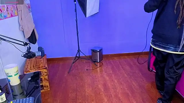  sharlotte777 online show from 10.14.25