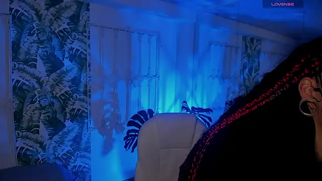  sharlotte777 online show from 02.13.26