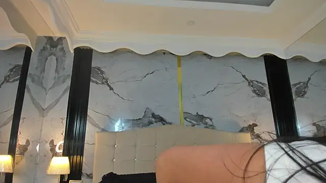 Snapshot of Princess_Violett chatting on 01.29.25 Princess Violett online show from 01.29.25