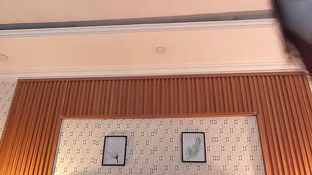 Princess Violett online show from 11.03.25