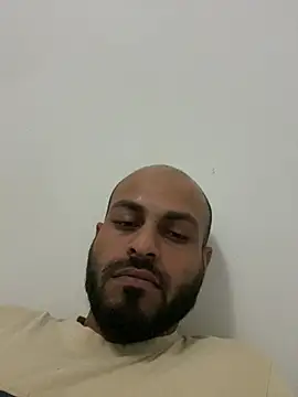 islandvybee55 online show from 02.23.25