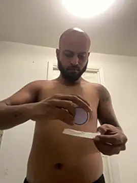 islandvybee55 online show from 03.13.26