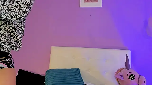 Snapshot of Charlotte11-11 chatting on 11.24.25 Charlotte11-11 online show from 11.24.25